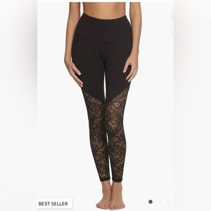 Beyond Yoga High Waist 7/8 leg legging with Lace Detail